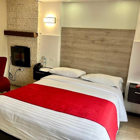 Hotel Imperial Ambato Dış mekan fotoğraf
