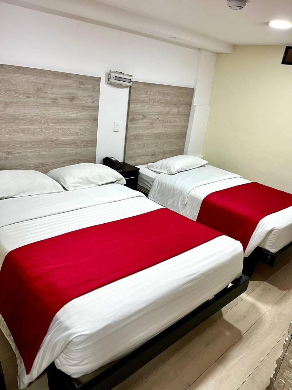 Hotel Imperial Ambato Dış mekan fotoğraf